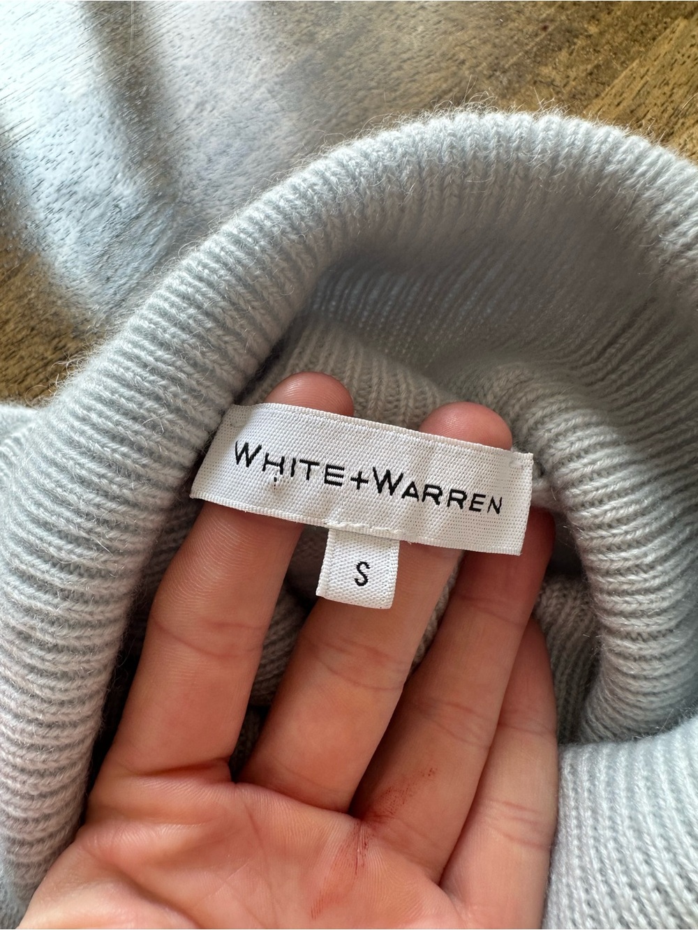 White + Warren Light Gray 100% Cashmere Turtleneck Sweater - Picture 6 of 9
